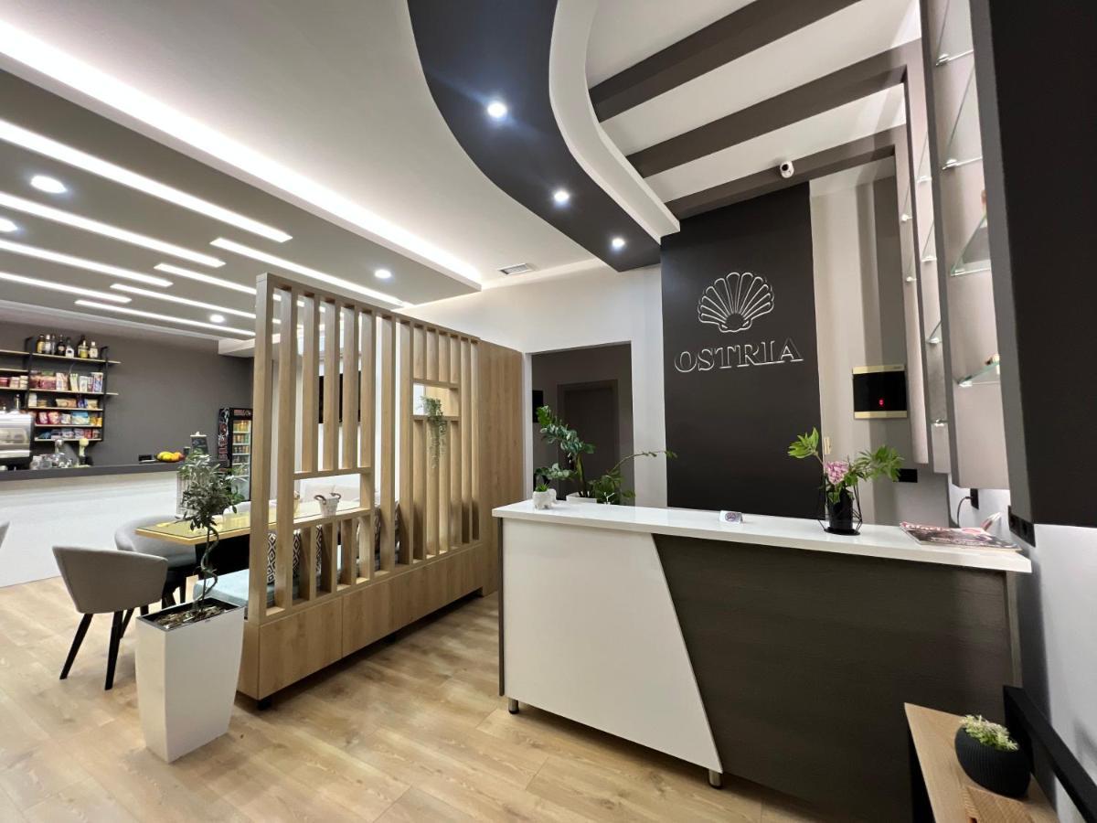 Ostria Hotel Sarandë Eksteriør bilde