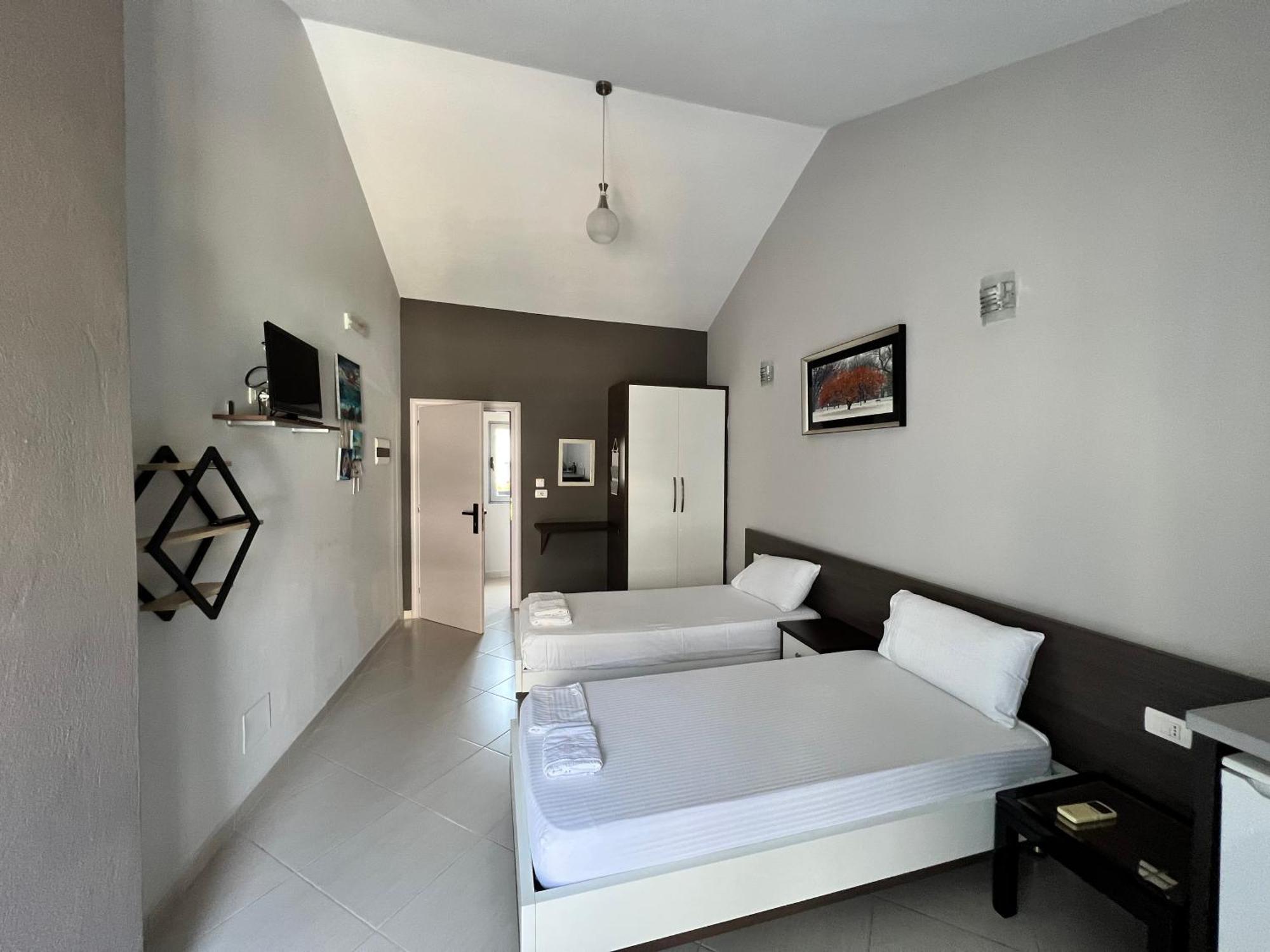 Ostria Hotel Sarandë Eksteriør bilde