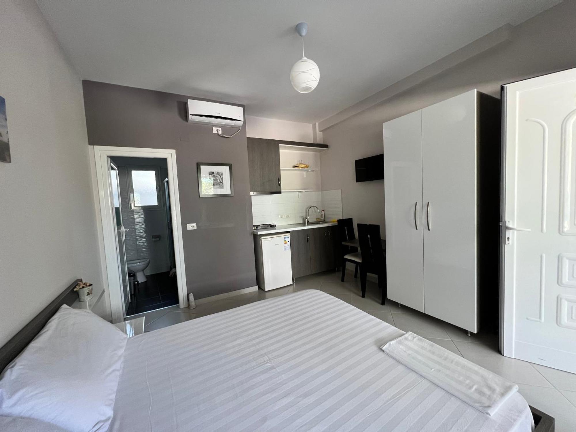 Ostria Hotel Sarandë Eksteriør bilde