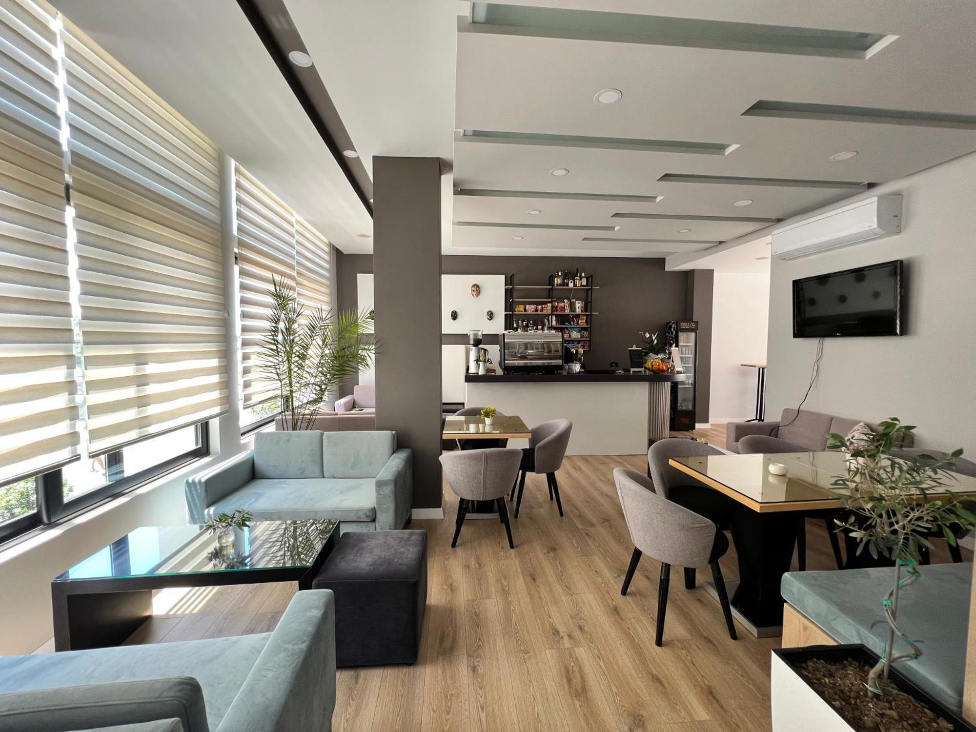 Ostria Hotel Sarandë Eksteriør bilde